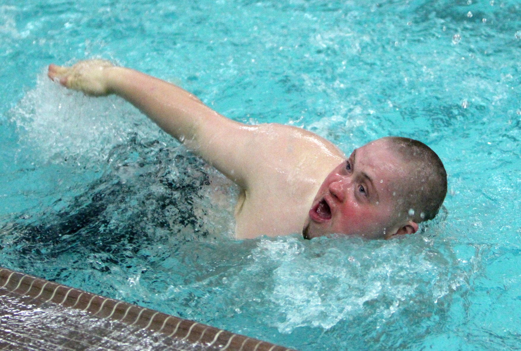 Eau Claire Boys Swimming Husky Invitational 1-19-19